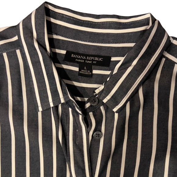 Banana Republic Parker Tunic Fit - Picture 2 of 6